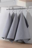 Набор вафельных полотенец в подарочном коробе (Серый) (Фото 3)